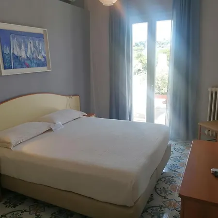 Hotel Casa Di Meglio Ischia