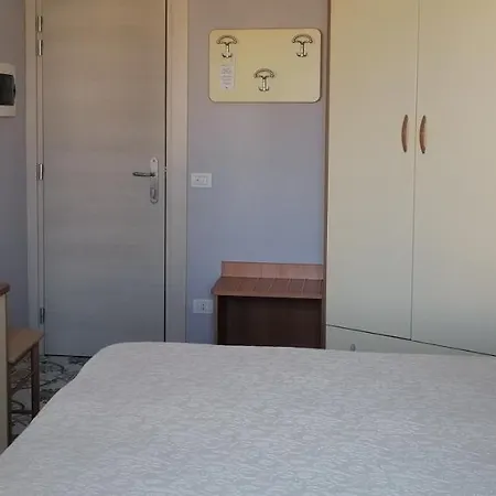 Casa Di Meglio Hotel 3*
