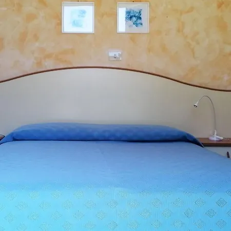 Hotel Casa Di Meglio 3*
