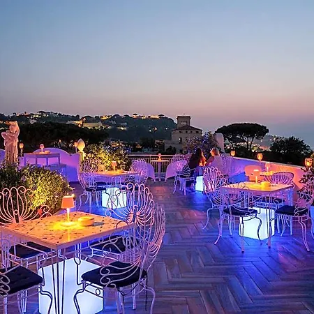 Casa Di Meglio Hotel