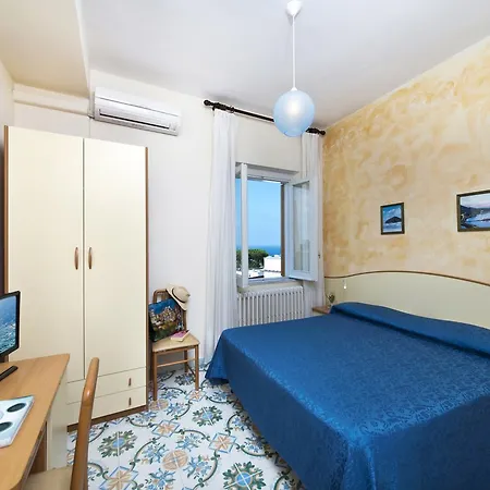 Casa Di Meglio 3* Ischia