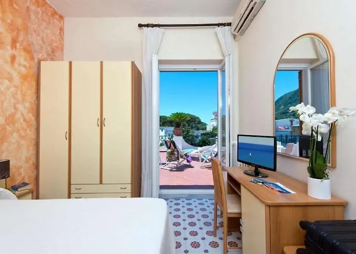 Casa Di Meglio Hotel Isquia
